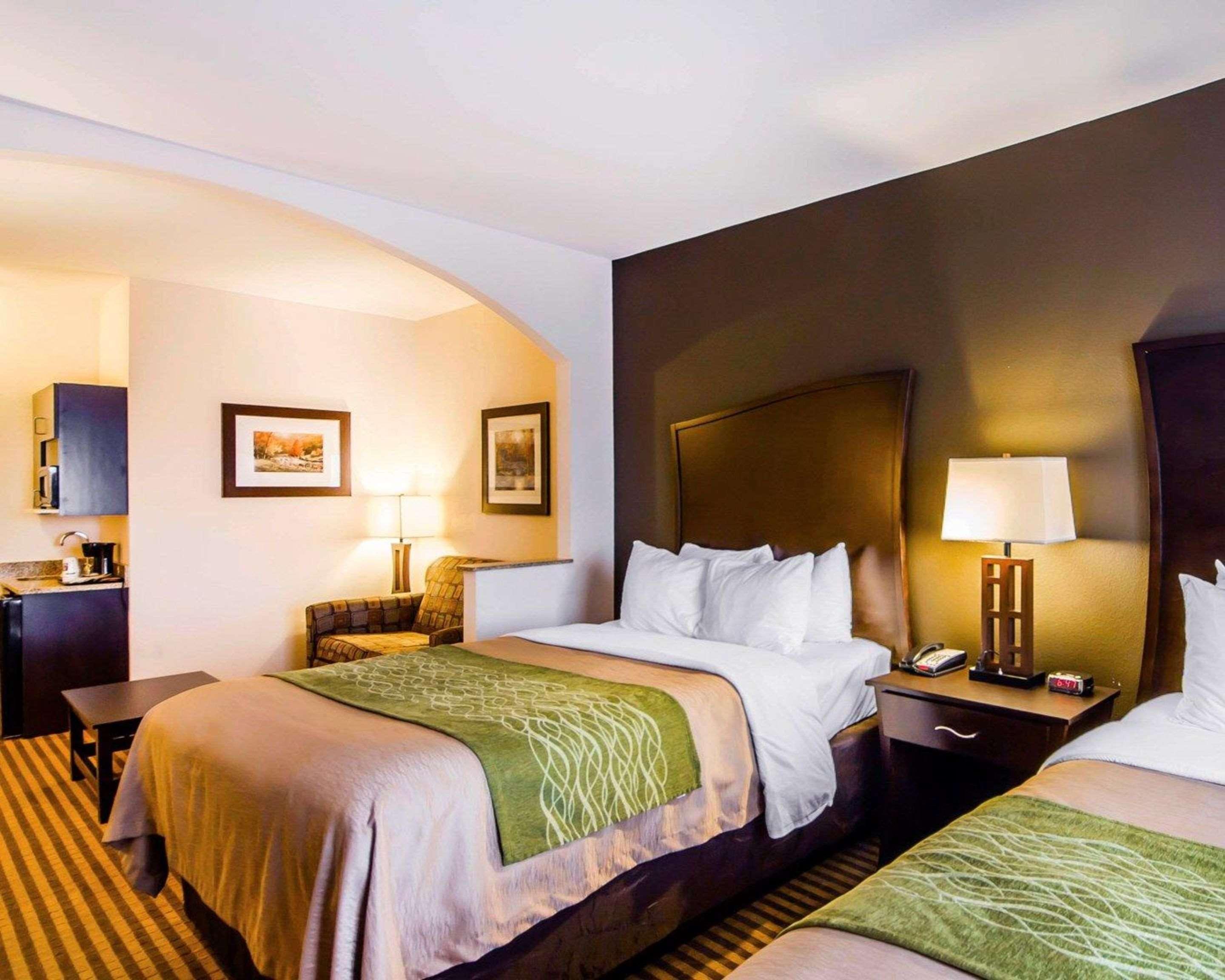 Comfort Inn & Suites Alva Buitenkant foto