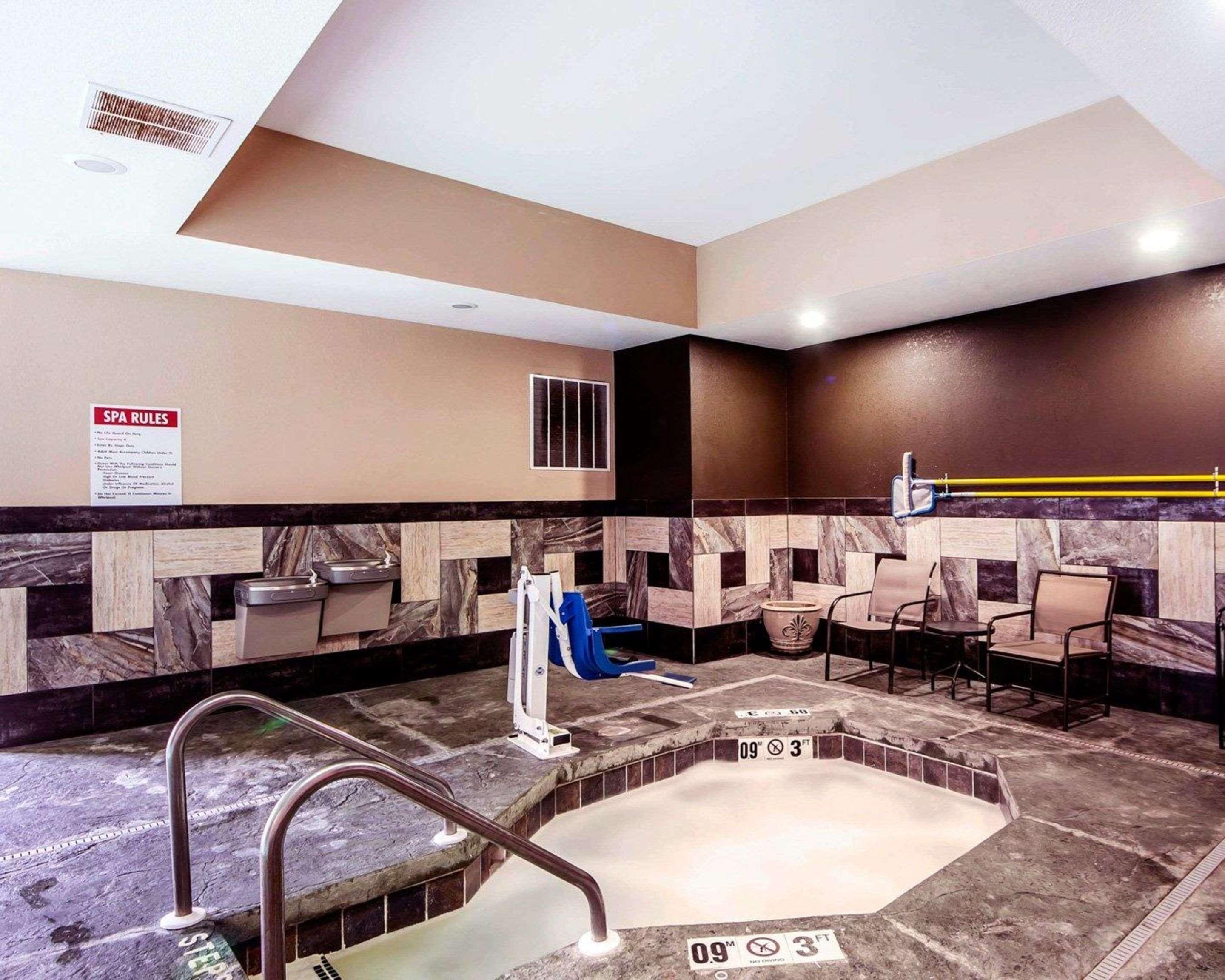 Comfort Inn & Suites Alva Buitenkant foto