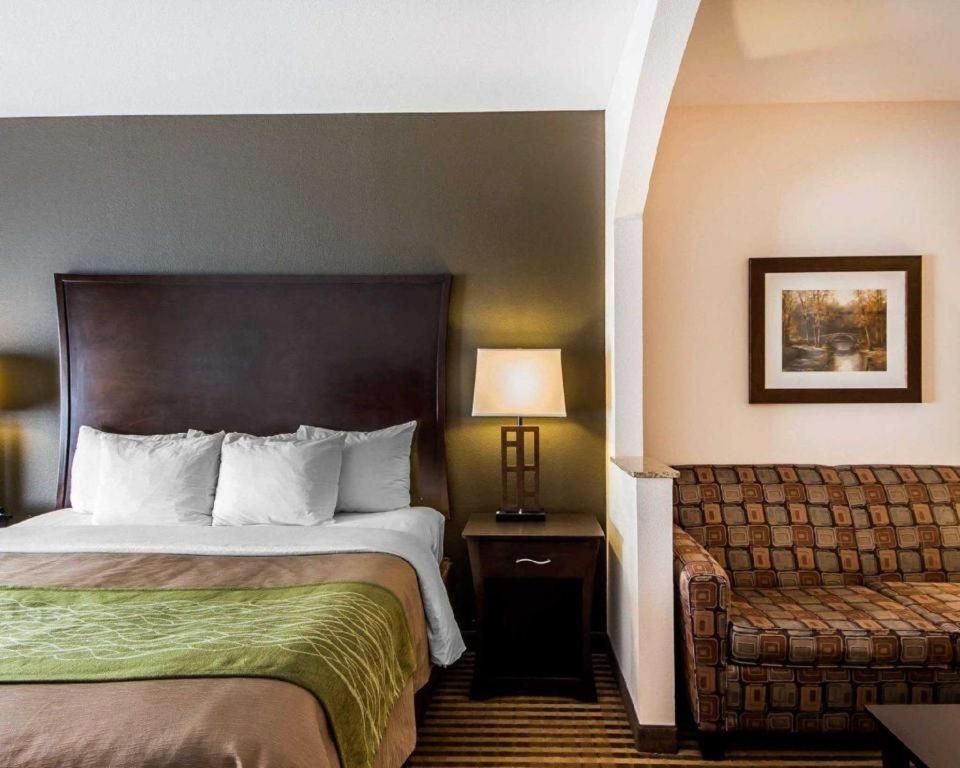Comfort Inn & Suites Alva Buitenkant foto