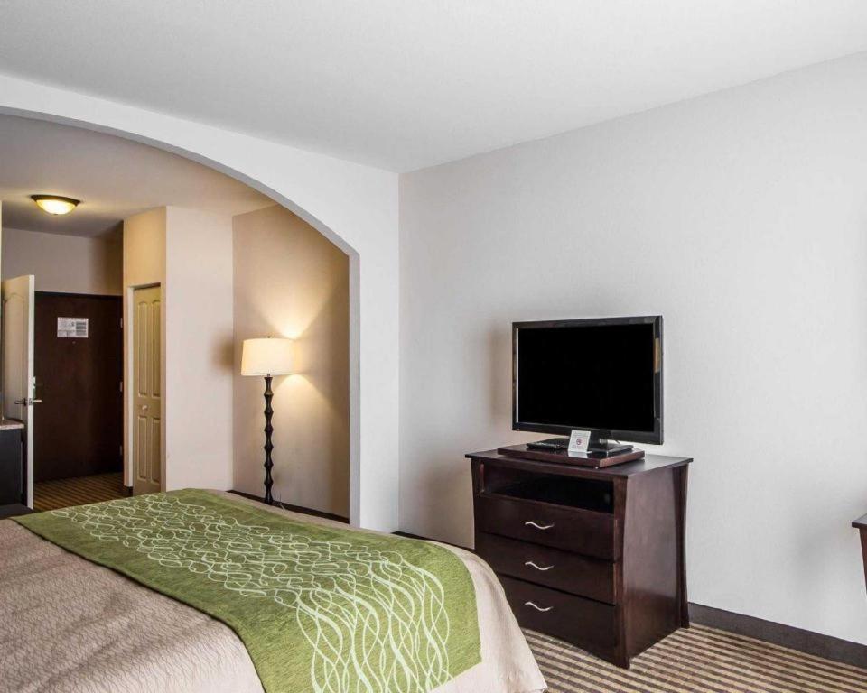 Comfort Inn & Suites Alva Buitenkant foto