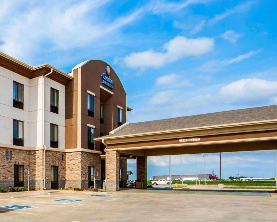 Comfort Inn & Suites Alva Buitenkant foto